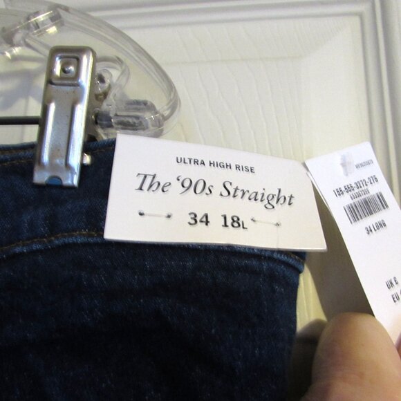 NWT ABERCROMBIE & FITCH The 90's Straight Ultra High Rise Jeans (18/34) - Picture 4 of 6